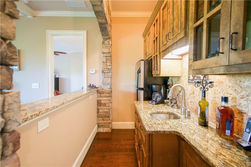 Lookout Mountain ranch house plan basement kitchen photo